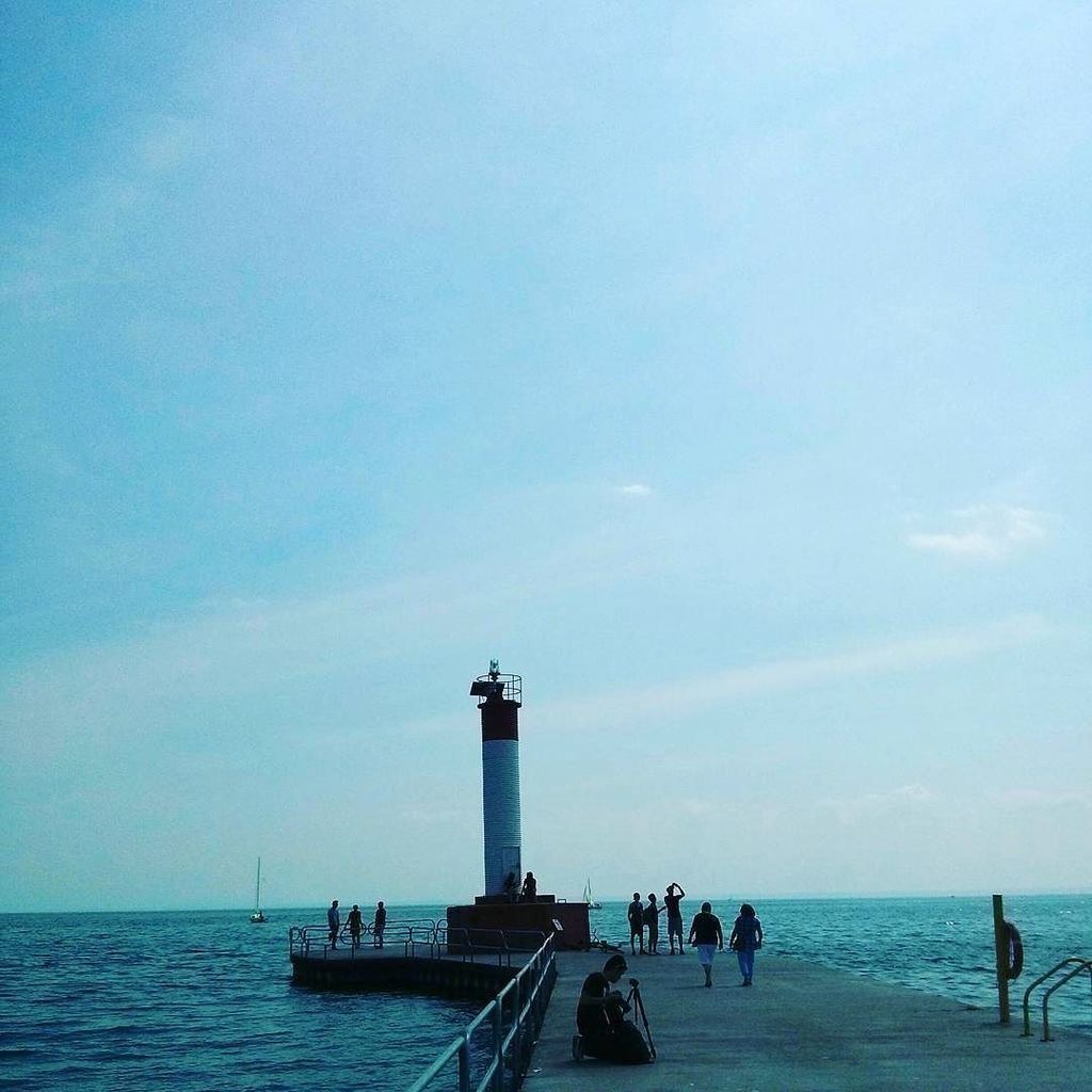 stojkovic_alex's tweet photo. Posted originally by @oakvillebubble 🌒🕝 PIER VIEWS for solar eclipse day. Did you catch a glimpse at 2:30? #oakvil… https://t.co/zT1UdwnA6t https://t.co/rOt0TgnEhk