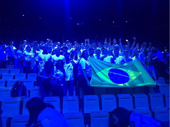 Laercioabq's tweet photo. Brazil: Top Country of the Year at #CiscoGSX #CiscoGSX18... So PROUD of this team!!!!  Congrats @CiscoDoBrasil @jordi_botifoll @Cisco_LA https://t.co/KU5MALGqc8