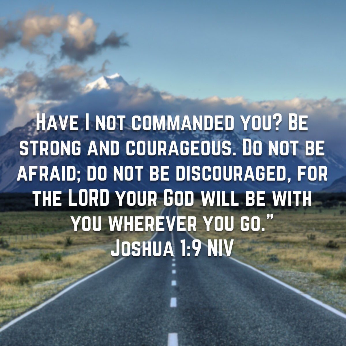 marionmwebb's tweet photo. #BeStrong & #courageous God is with you!!!! Be encouraged! Trust in the Lord! He is the TRUTH & the way!!! Praying for you! ππ»#models4Christ https://t.co/7hxUNDc3f3
