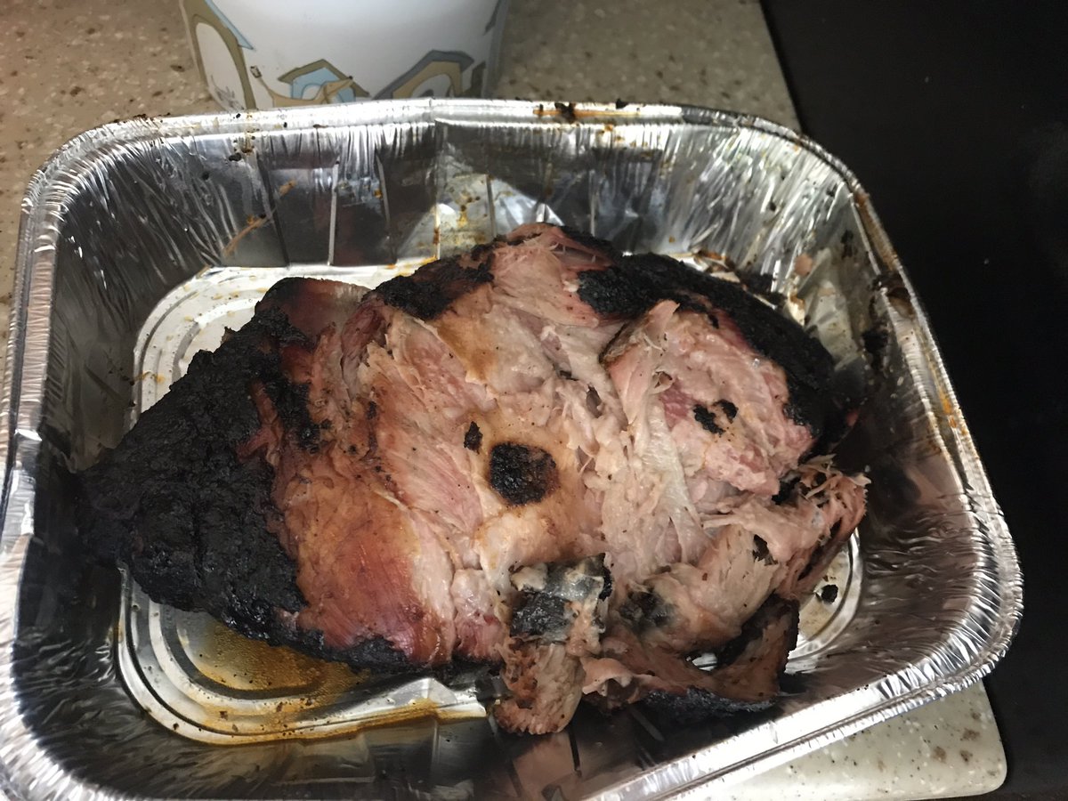 MikeCD80's tweet photo. @NeelysBBQParlor @porkbarrelbbq  @Famous_Daves https://t.co/yc8Yw2uvhx