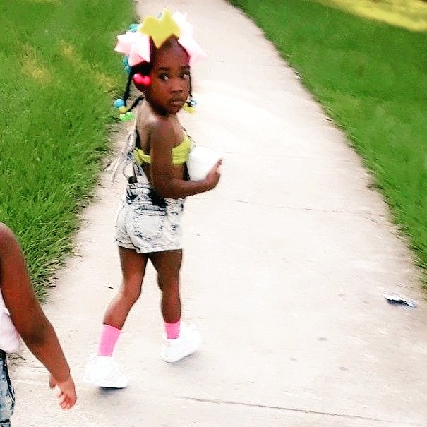 aratekkkkk's tweet photo. She can look like her daddy🤗 but this me all.over again🤦♀️ 🤣😍
#offGuardPic😜
#MyGirl😻😻
#OnlyChild👩👧💘💖😘 https://t.co/Wgojhi2dKo