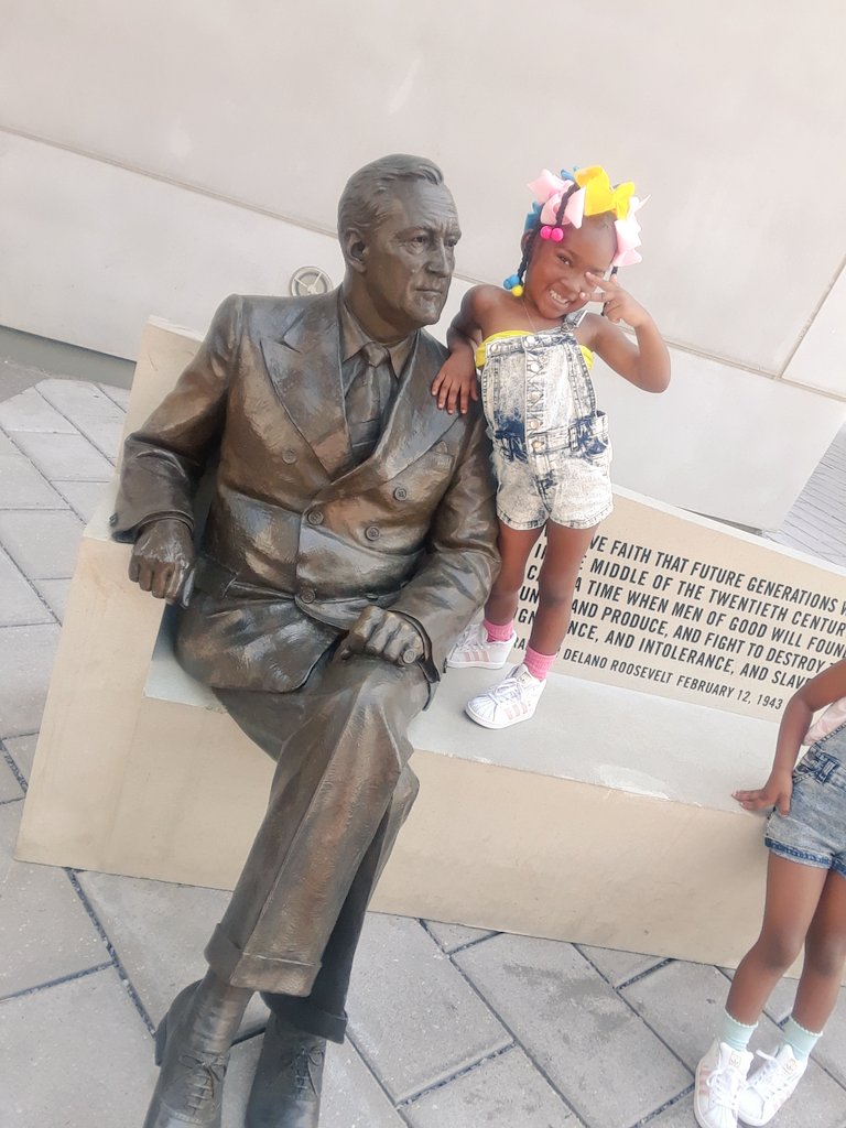 aratekkkkk's tweet photo. She can look like her daddy🤗 but this me all.over again🤦♀️ 🤣😍
#offGuardPic😜
#MyGirl😻😻
#OnlyChild👩👧💘💖😘 https://t.co/Wgojhi2dKo