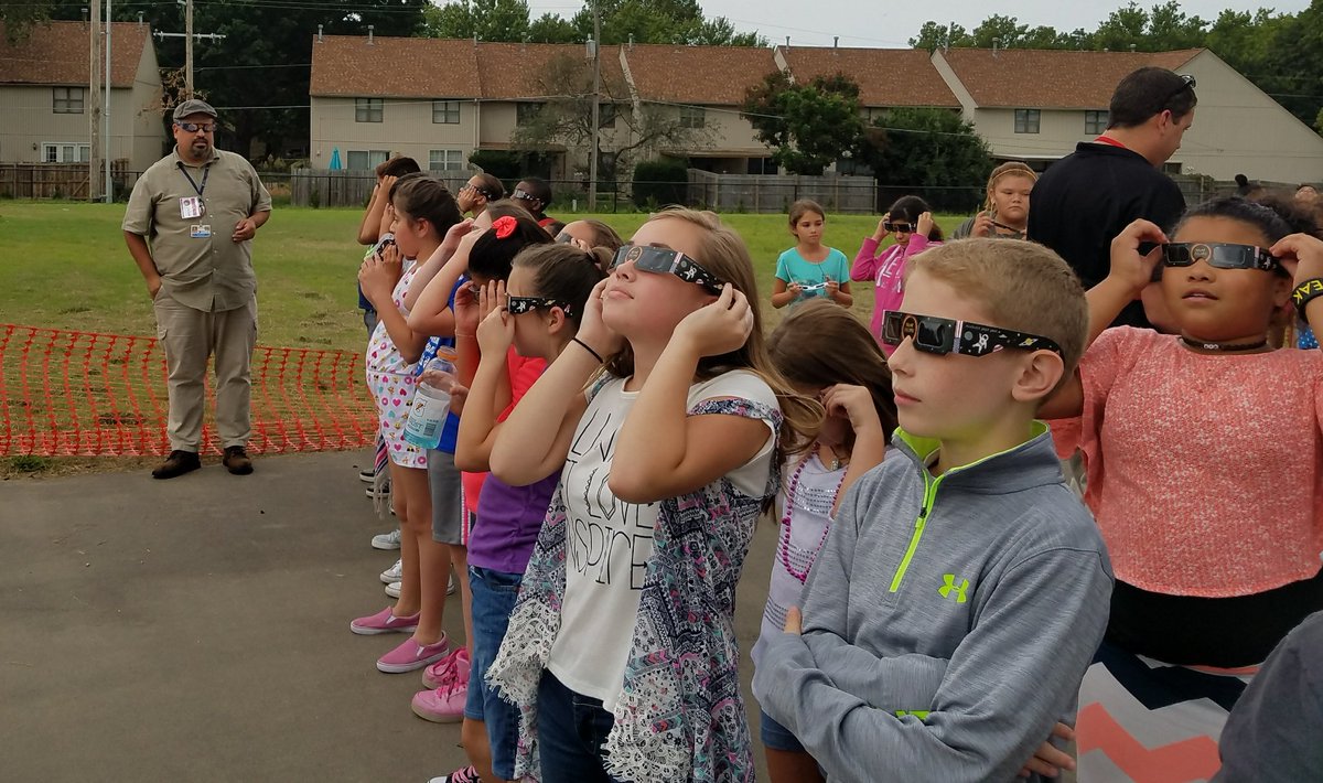 Eclipse fun! #jardine501