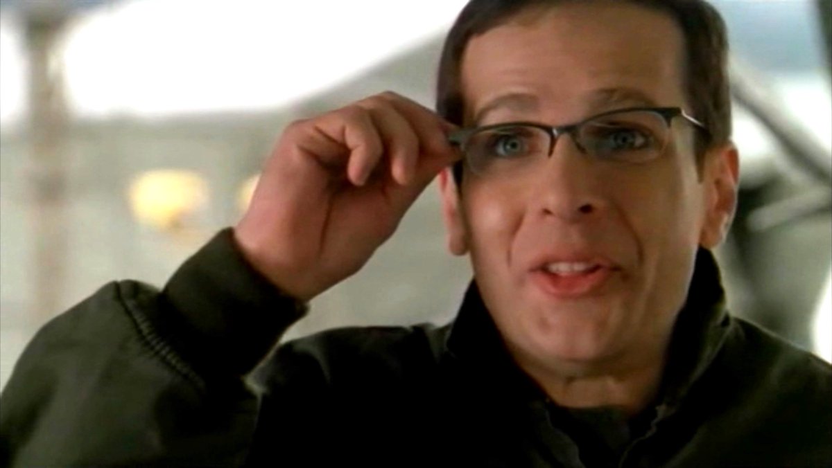 atlantistvru's tweet photo. HAPPY 51ST #BIRTHDAY (1966) TO #MichaelGordinShore (@MichaelGShore), #Stargate #SG1 Lt. #Menard & #WeaponsOfficer!!! https://t.co/Rse45eiDYi https://t.co/wvGBkf5TPP