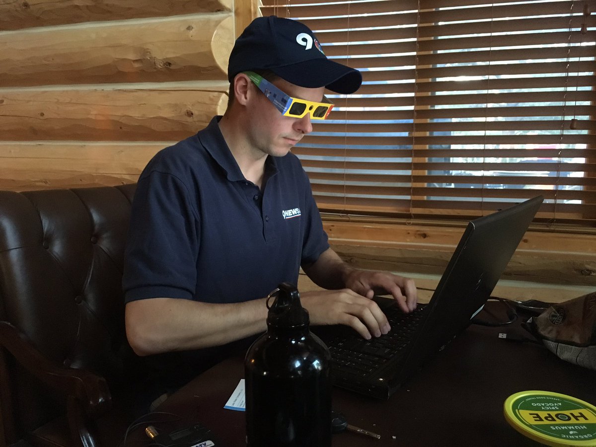 Should I tell <a href="/Noeltbrennan/">Noel Brennan</a> he can take those things off now? #9news #eclispe2017