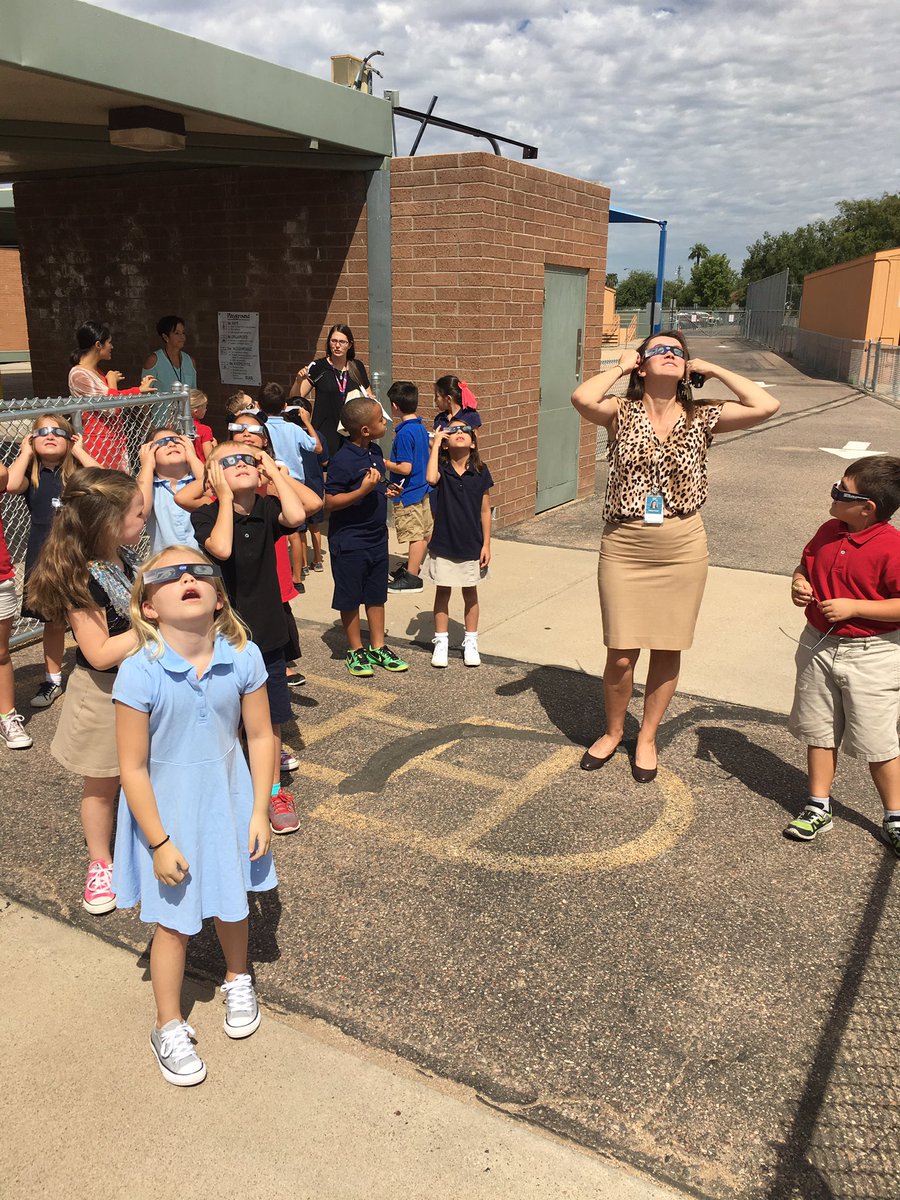 DSPREP's tweet photo. #SolarEclipise2017 #DSPES https://t.co/id6gnYpZoe
