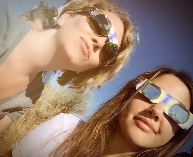 Amazing to experience the total eclipse today with some of my fav ppl: @yourmandygirl @AstroDomina @cearalynch<a href="/tag/femdom"class="tags"><span>#femdom</span></a><a href="/tag/fetish"class="tags"><span>#fetish</span></a><a href="/tag/rubber"class="tags"><span>#rubber</span></a>