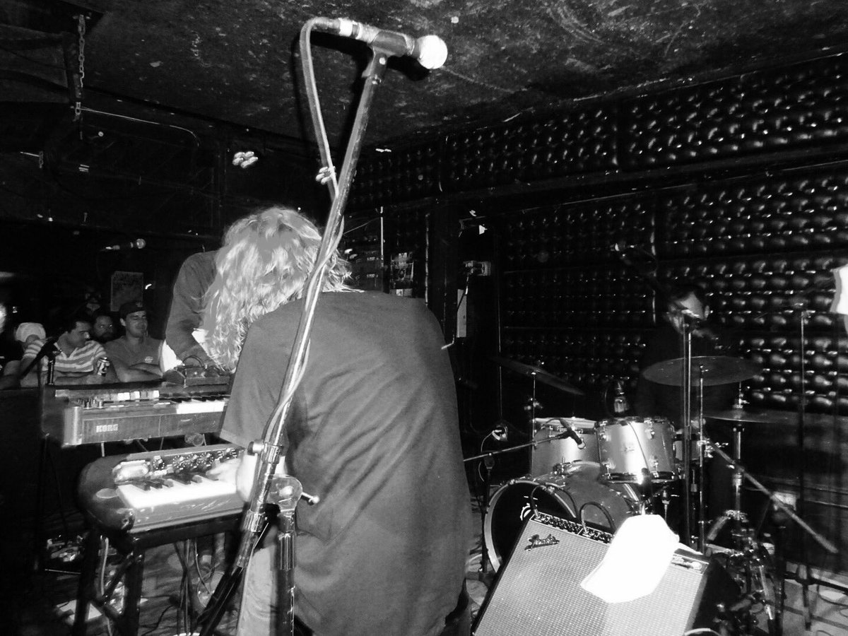 BellaLugosy's tweet photo. Last Friday night at @casbahsandiego. Dungen rocked the house. 
#EntreDesiertos #AcidTones #Dungen https://t.co/armP9z7SQC