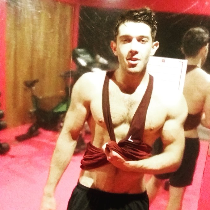 Following my late night gym addiction habit. @BenBatemenXXX @QueerMeNow @LucasEnt #lucasentertainment
