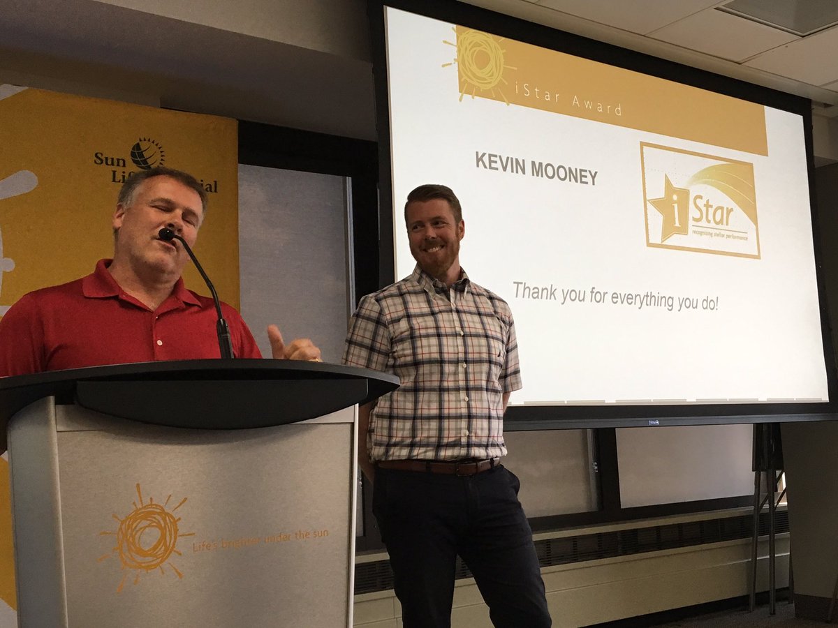 SamMOneill_'s tweet photo. Congratulations to Kevin from the Digital Capabilities team for the iStar award! We're proud to have you on the team! @MikeyG46 @sunlifeca https://t.co/vTbljDUeHW