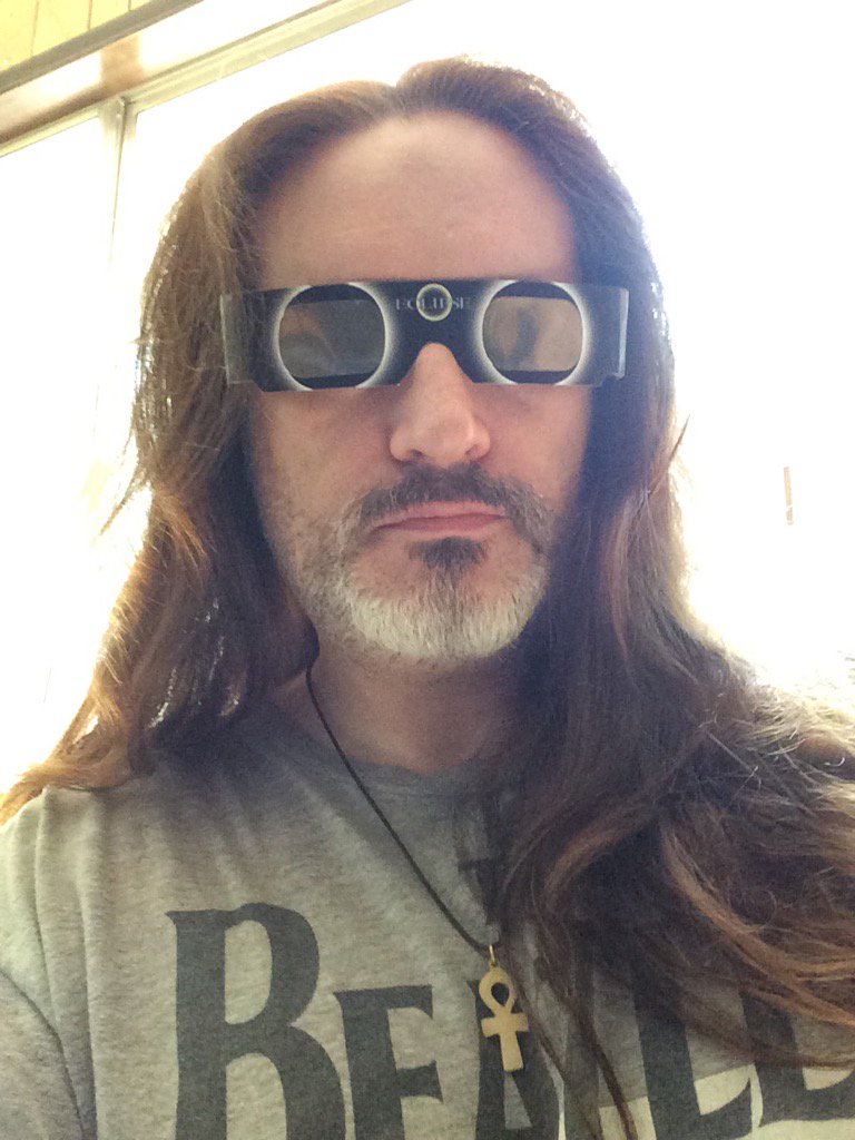 SirAnthonyj's tweet photo. #Eclipse2017 #OREclilpse #EclipticZenSteamPunk πππ https://t.co/yJzrNbJhXo