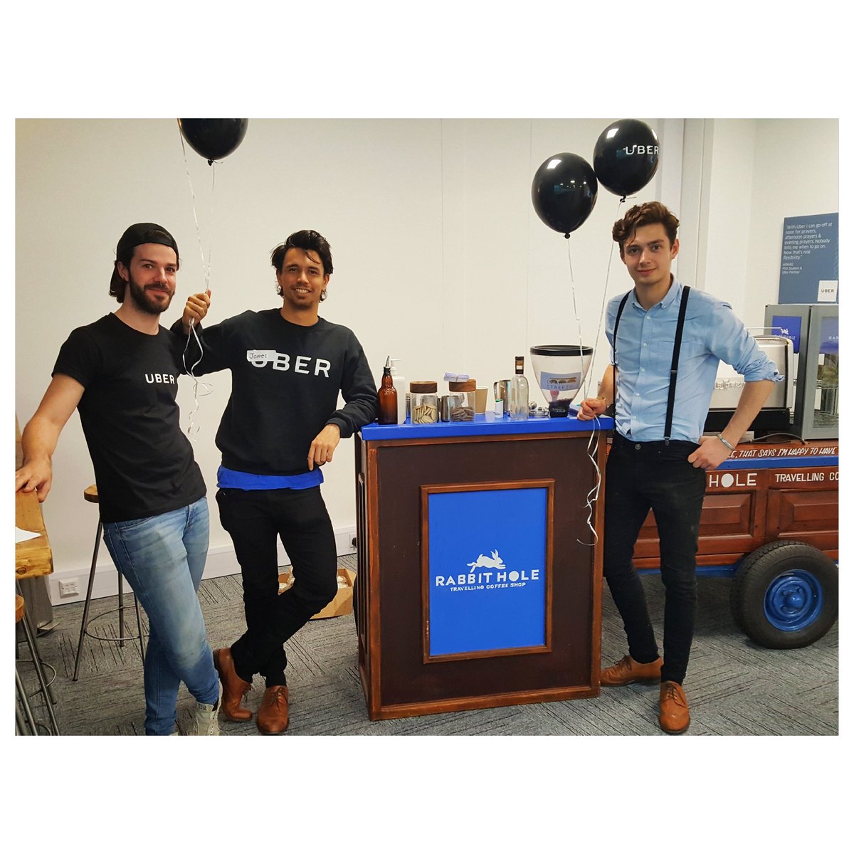 RabbitHoleTCS's tweet image. Coffee in your office. Drop us an email on hello@rabbitholeleisure.co.uk
.
.
#coffee #barista #event #corporate