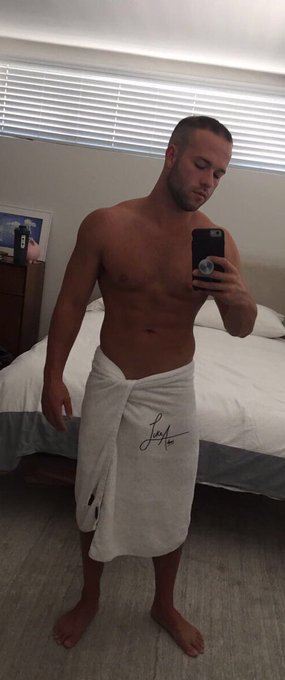Happy Towel Tuesday! 😋 https://t.co/h94Md4H1Ch