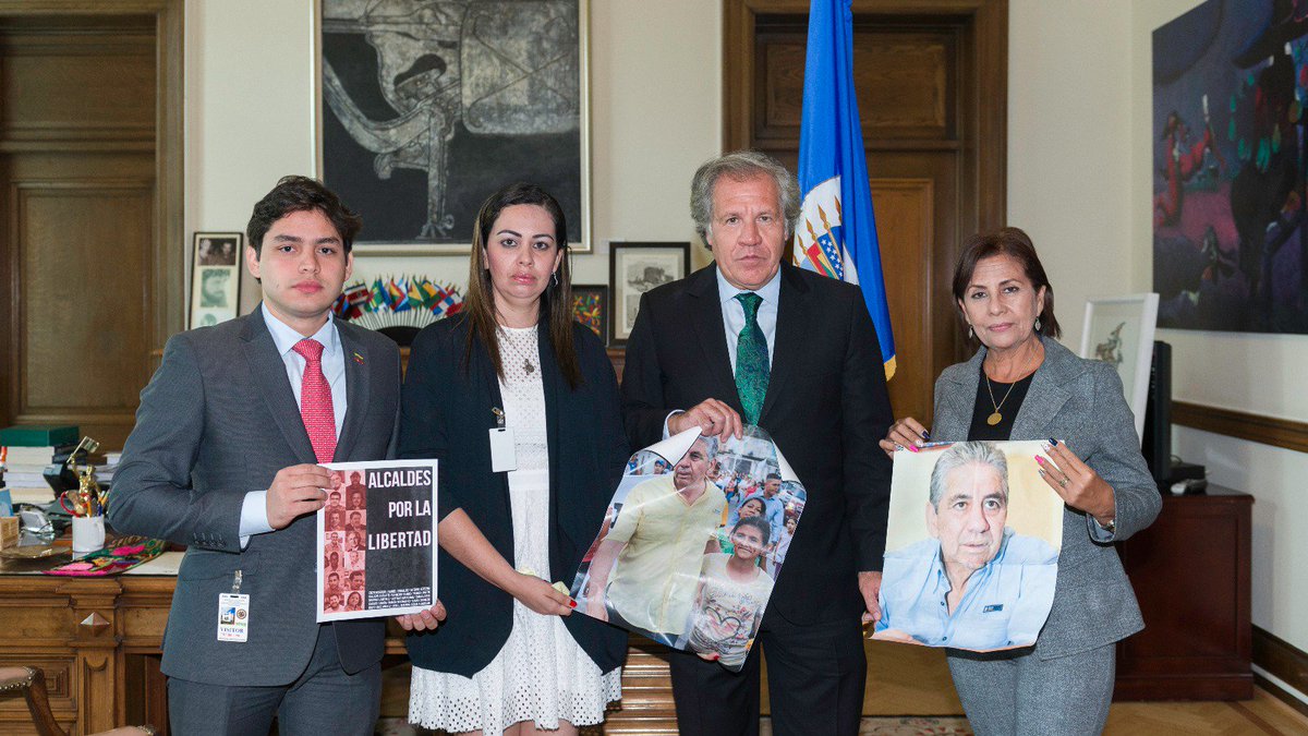 AlfredoARamos's tweet photo. Alertamos al mundo que alcalde Alfredo Ramos, lleva 39 días preso en el Helicoide en condiciones infrahumanas, su salud se deteriora. |CR https://t.co/FSfiVgm8Ne