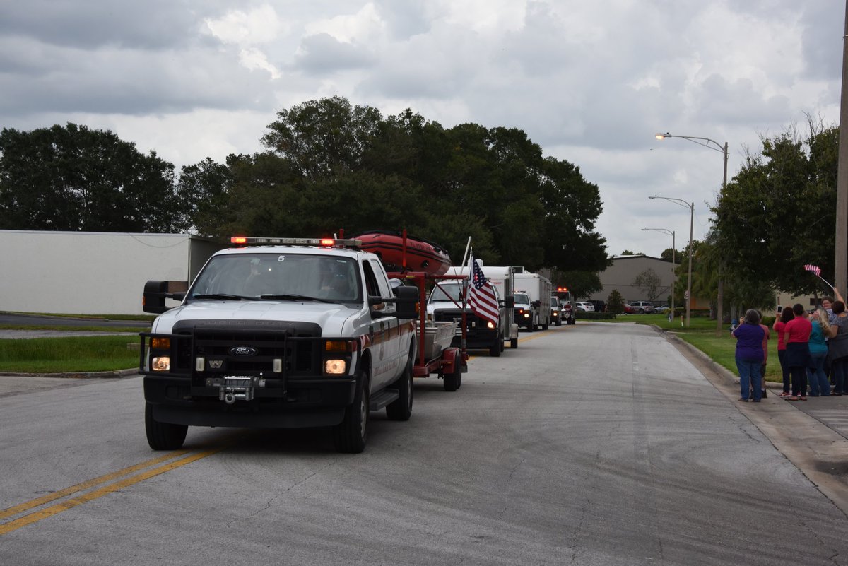 OrlandoFireDept's tweet photo. So proud to welcome back #USARTF4, who provided 900 rescues in Texas following Hurricane Harvey. https://t.co/XwAvoTIzNd