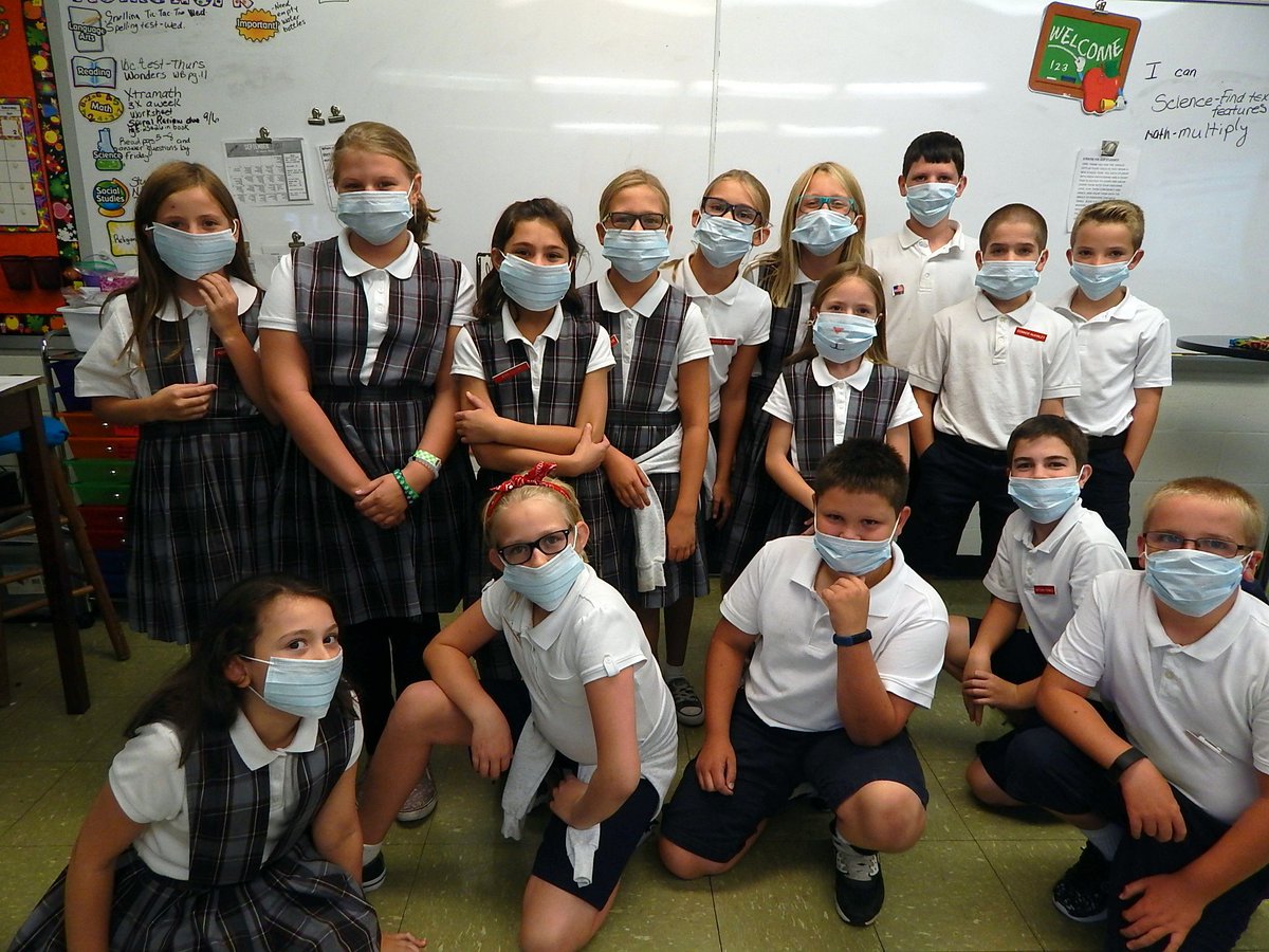 sthenryschool's tweet photo. Fifth grade students performed exploratory surgery on their science book. @sthenryschool https://t.co/c1tRaEeMc7
