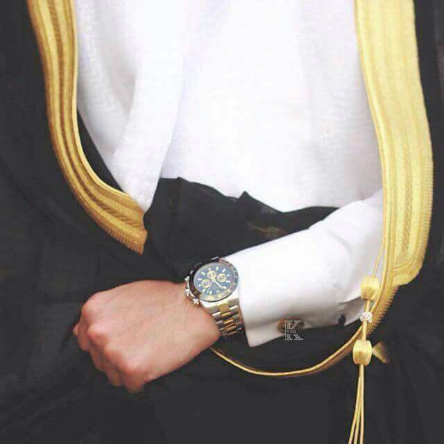 king5_s's tweet photo. علمو من ينـقل الهـرج لفـلان وفــلان
لايجيب الهرج عندي ولايجــلس معي
السوالف فالقفــــا مالها عندي مكان
قبل لاأحشم لساني محشم مسمعي
#مڵـڪ https://t.co/mDEjGfiKjw