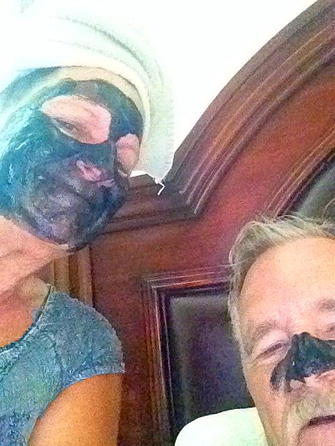 My parents are coming to vegas tomorrow 2 celebrate their 37th wedding anniversary: tell me I don't look<a href="/tag/ultimatedraftparty"class="tags"><span>#ultimatedraftparty</span></a>