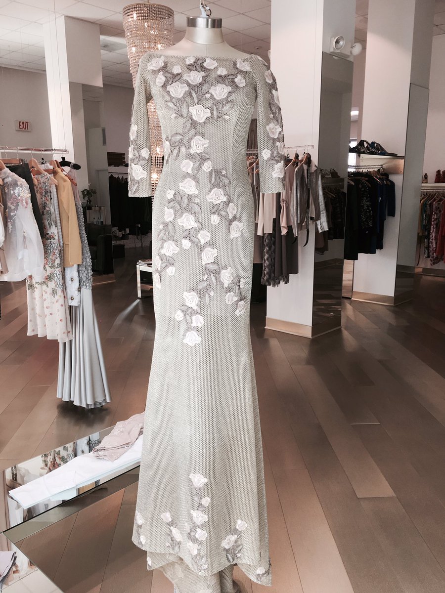 GioffreFashion's tweet photo. September vibes 🌷

#fashion #Fall #September #designer #madeinItaly #boutique #highendfashion https://t.co/2RmFnubiJQ
