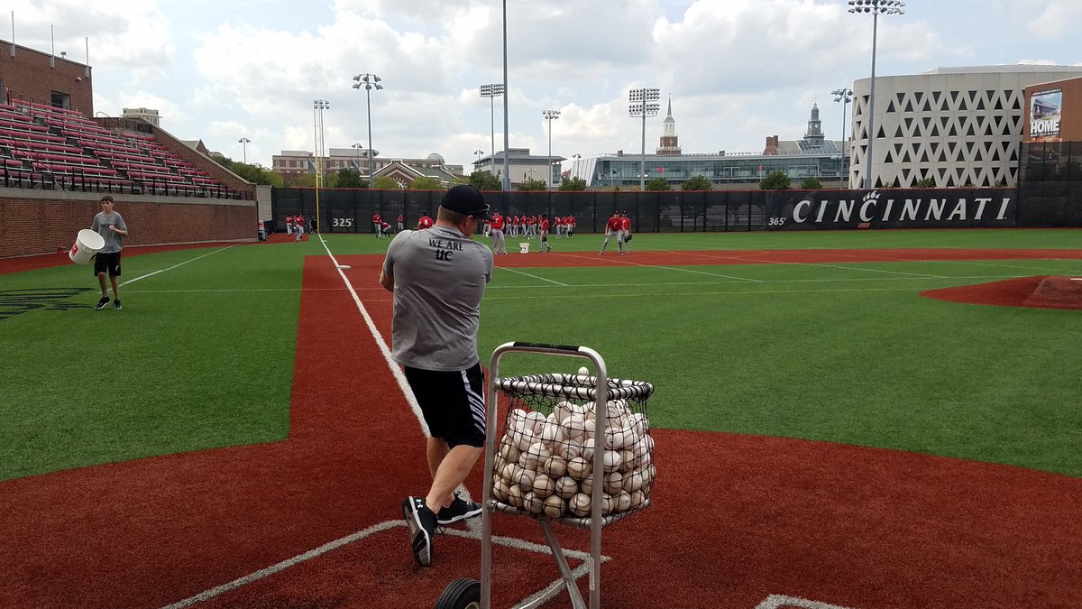 GoBearcatsBASE's tweet photo. Fall Ball day #1 continued...
#WEAREUC https://t.co/2VjaUyo6dv