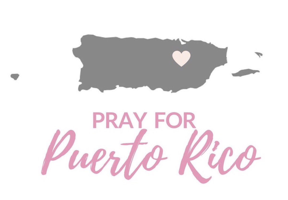 RodriguezfWanda's tweet photo. Dios Bendice Nuestra Isla Puerto Rico 🇵🇷 #PrayForPuertoRico #PrayforPR #HuracanIrmaPR #blessPR @PuertoRicoPUR @PRseprepara https://t.co/PSSbmkXtox