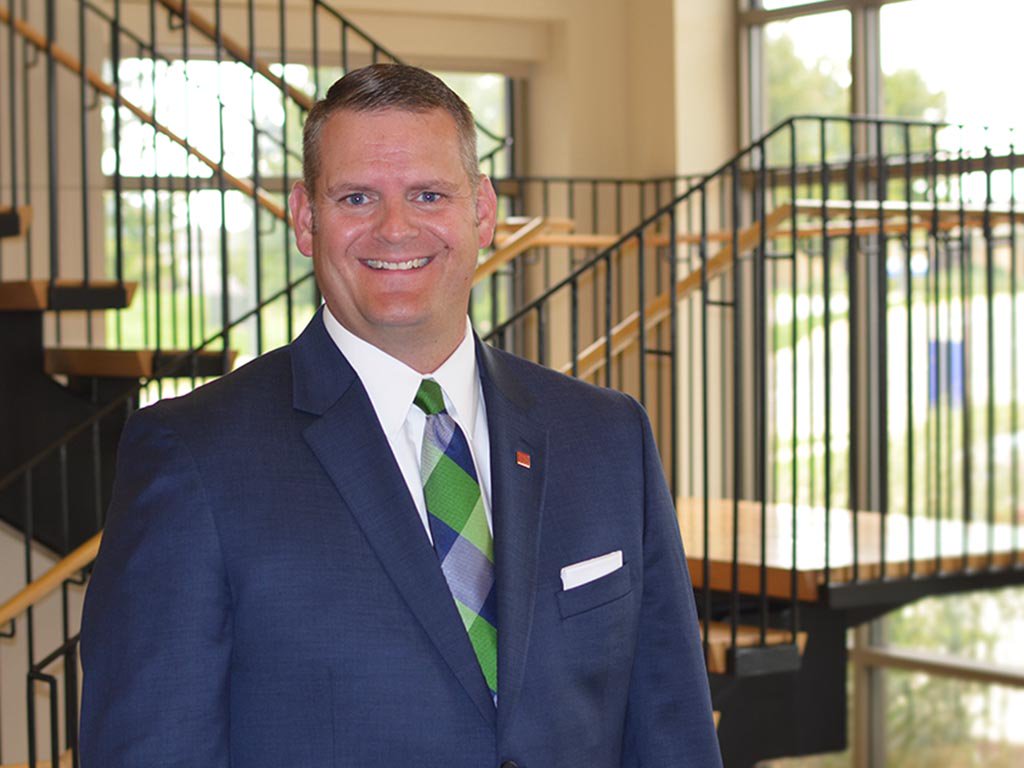 Congratulations Dustin Whitehead  <a href="/dwwhead/">Dustin Whitehead</a>  on being named a 2017 #20Under40 award recipient lockardonline.com/lockards-dusti… Much deserved!