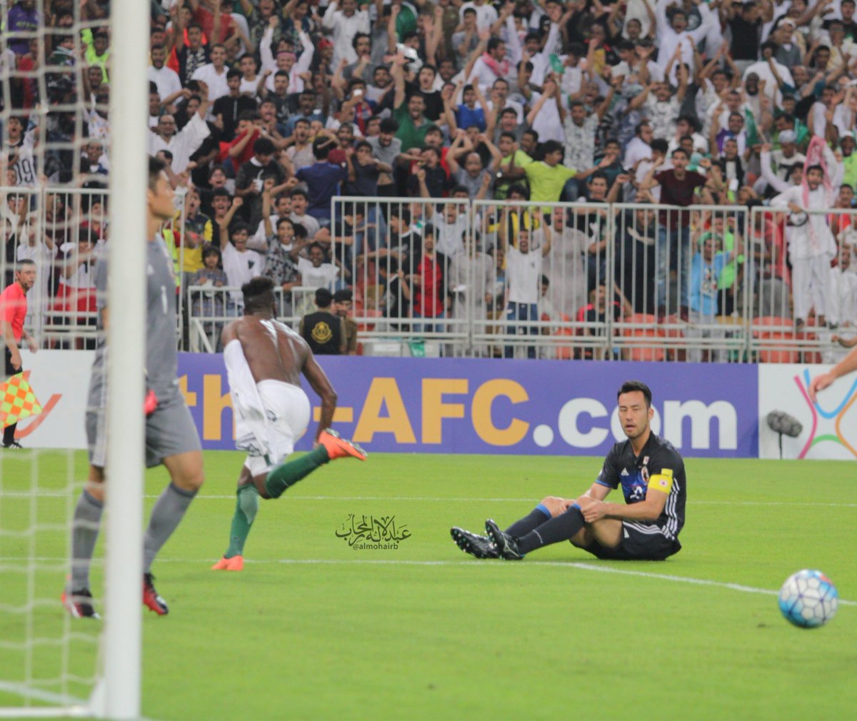 Rami_alsulami's tweet photo. صاحب الـ٢٢ سنة .. في كل مشاركة له يغيّر شكل المنتخب180 درجة..يحمل عبء لا يقدر عليه إلا هو..فخلف كل فرحة صقر قذيفة فهد لا يرحم 
#فهد_المولد https://t.co/WKoX1SLNrb
