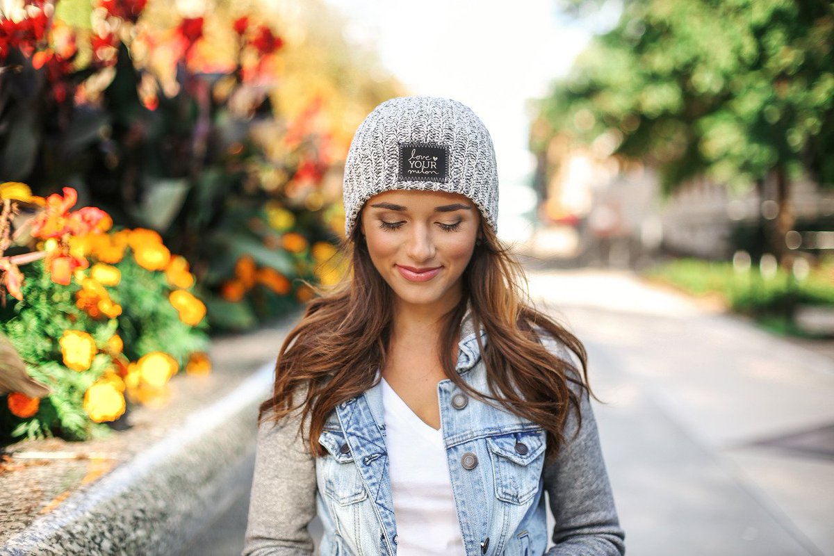 LoveYourMelon's tweet photo. Gold Foil Beanies are live! Check out the new products at https://t.co/MQZwcZwUuL.
#LoveYourMelon #ChildhoodCancerAwarenessMonth https://t.co/MA0JOQ7xtH