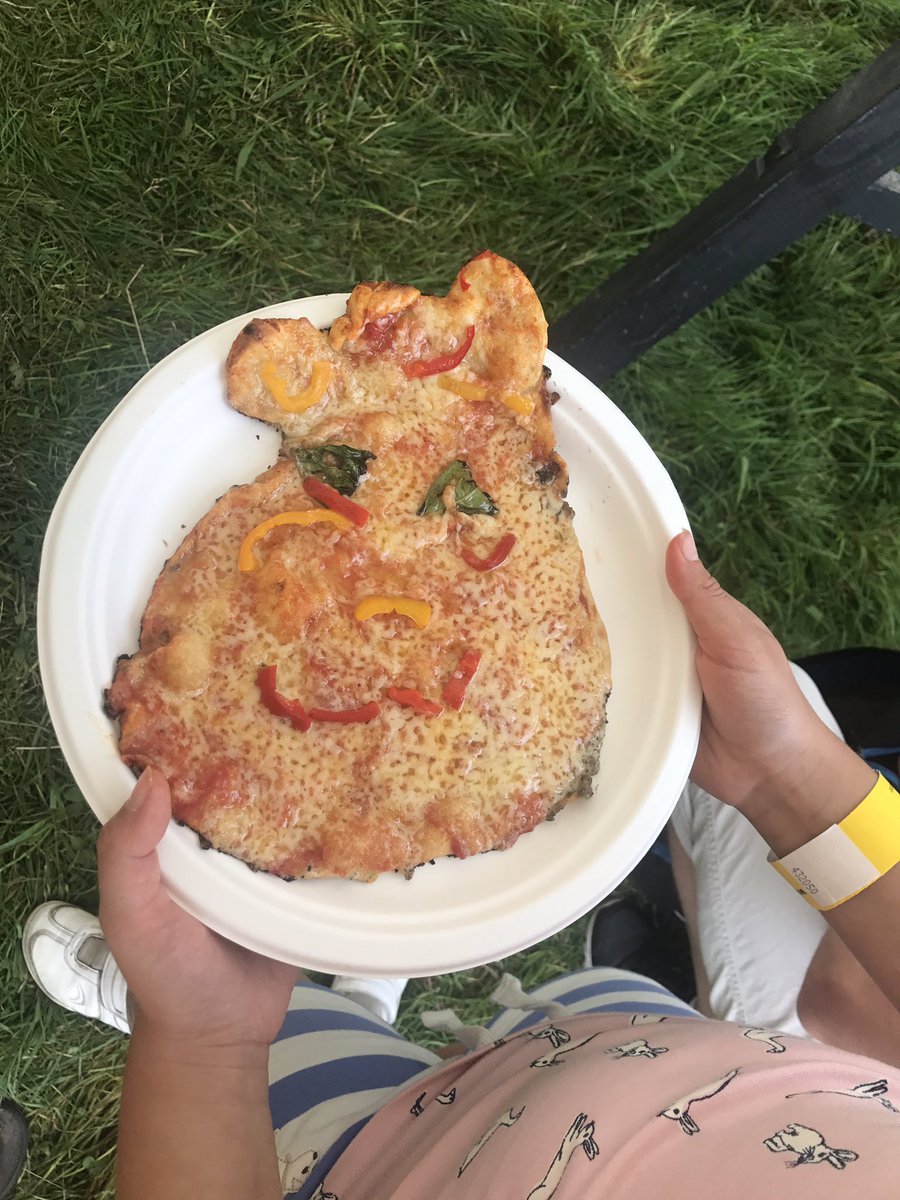 chariotofwood's tweet photo. If pizza makes you happy come and find the Chariot for wood fired 🍕 at Seadown holiday park Charmouth from 5pm for this weeks only outing https://t.co/lQQ5t3tk8f