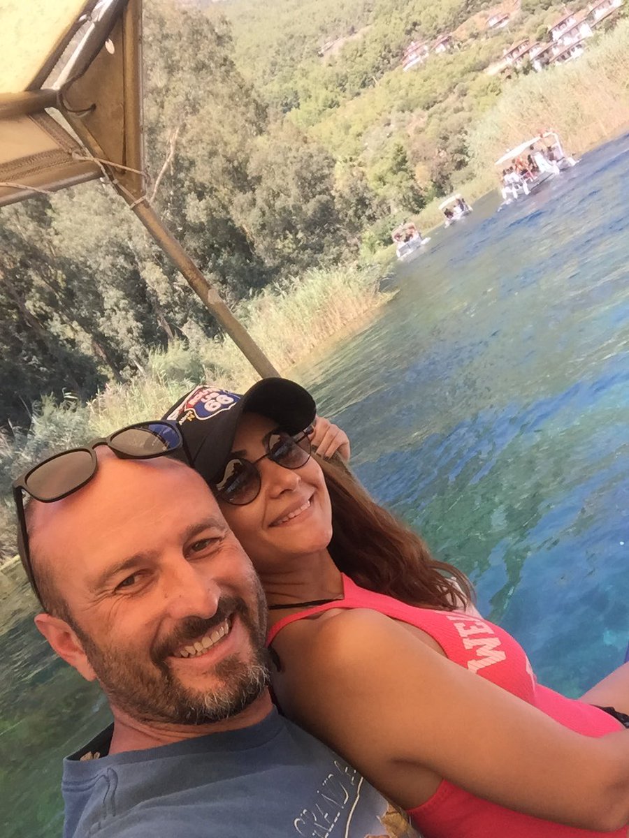 Bugün 5 Ekim seninle ilk birlikte olan tatilimizi Marmaris'te yaptık. Oldukça güzel zaman geçirdiğimizi düşünüyorum.