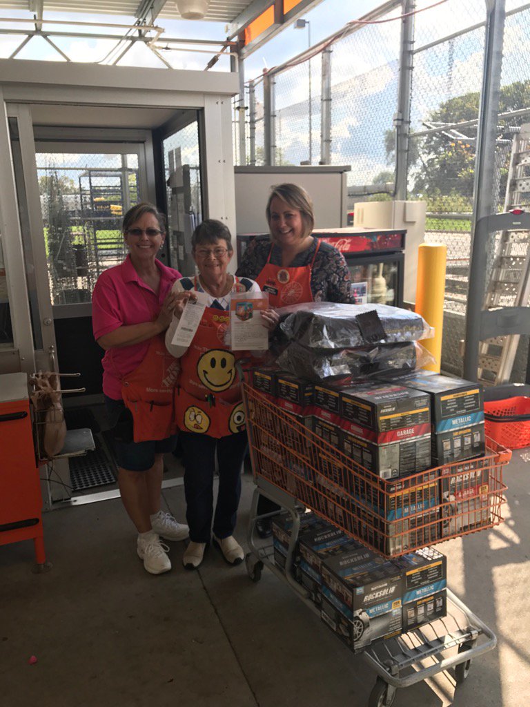 ccyinger's tweet photo. Great Job Leslie!! Stopped a $3k walkout! Great customer service! @HomeDepot2771 @JanaVugteveen @Mdross66 @bobsaniga https://t.co/TbQPPszi8T