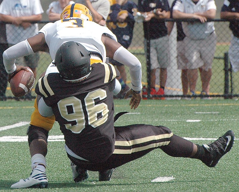 d3football's tweet image. The 19th season of weekly awards: The D3football.com Team of the Week, presented by @ScoutwareLLC: d3football.com/awards/tow/201… #d3fb