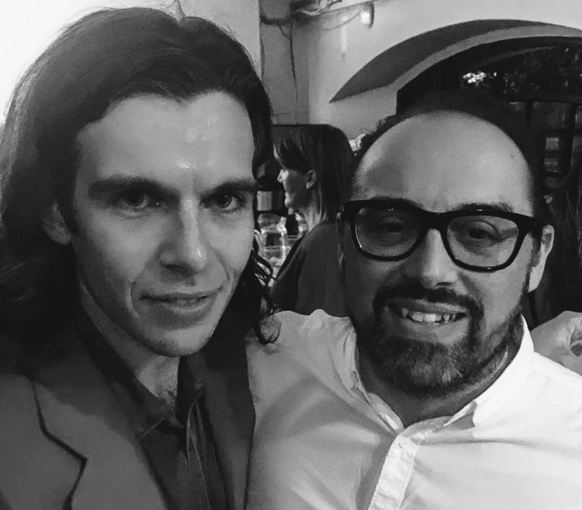 Stephen_Tilney's tweet photo. @ClassicPopMag Here I am with James Righton of @Shock_Machine at The @ICALondon last Friday for the launch of his fantastic album #ShockMachine https://t.co/ZMo9Z9CgfV