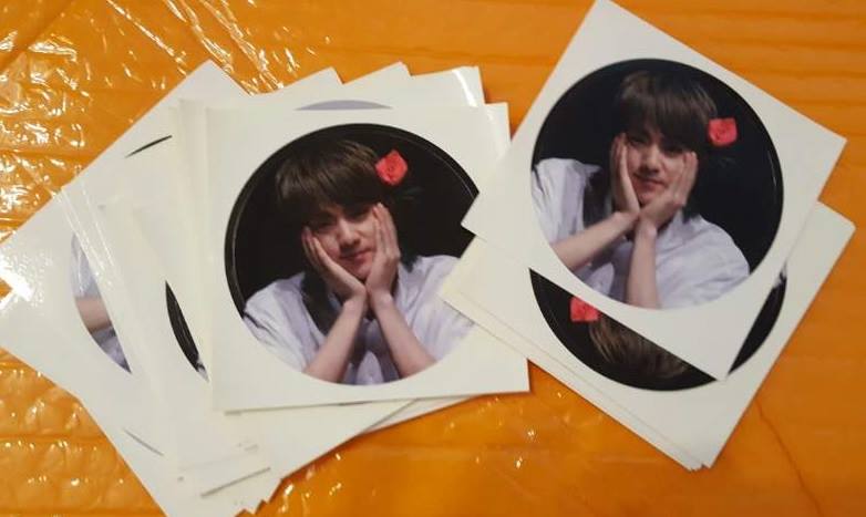 BTS_chirley's tweet photo. Have decided to give these extras (depending on how many orders) one or two cards/ stickers/ postcards for each buyer
#cherryGOupdates https://t.co/z0sDoiwXll