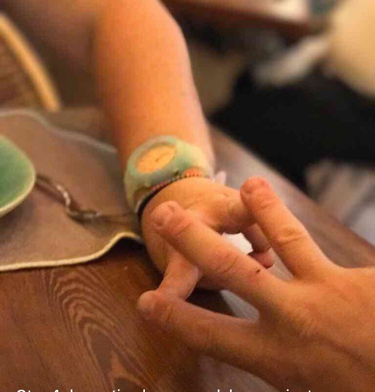 pentagrama22's tweet photo. Otro 4 de Sept q celebramos juntos y con ste ya van 3 años cogidos de la mano y caminando en la misma dirección Te quiero @carloxbarrera 😍😍😍 https://t.co/fIXbYa5M9y