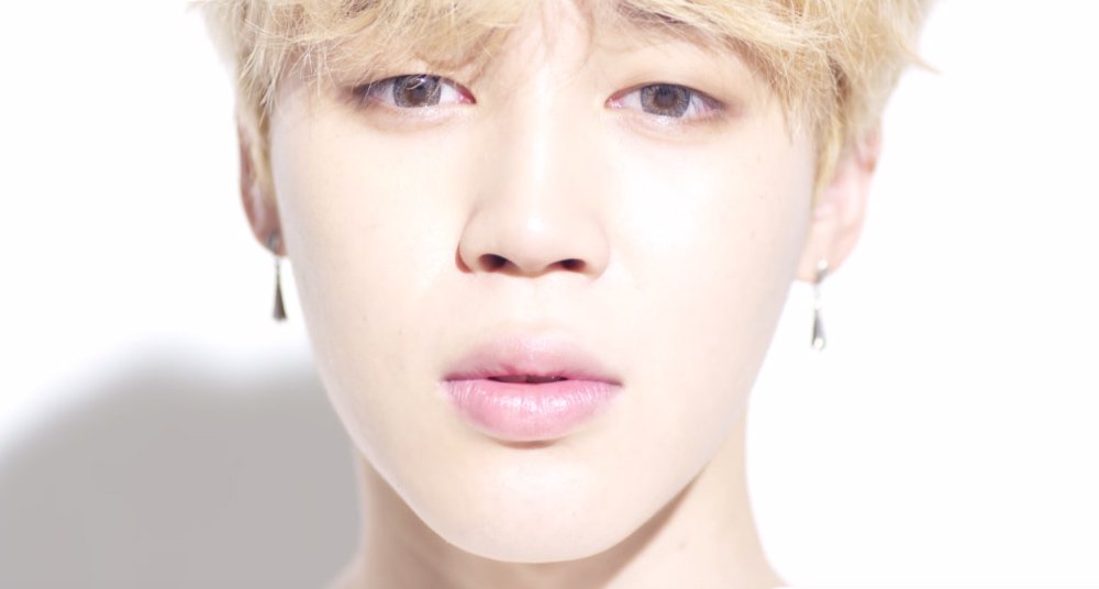 allkpop's tweet photo. Jimin wows ARMY with 'Serendipity' Trailer garnering over 7 million views and 1 million likes in 24 hours https://t.co/r50PmUcX2C https://t.co/Kxo2W4t54n