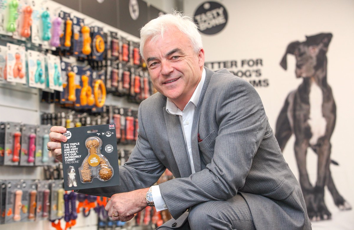 PetsChoiceLtd's tweet photo. 2017 Queen’s Award Winners @TastyBone_UK are returning to @PATS_TELFORD ! Visit stand F27 for some tasty offers! #PATS2017 https://t.co/C3E2STOHF6