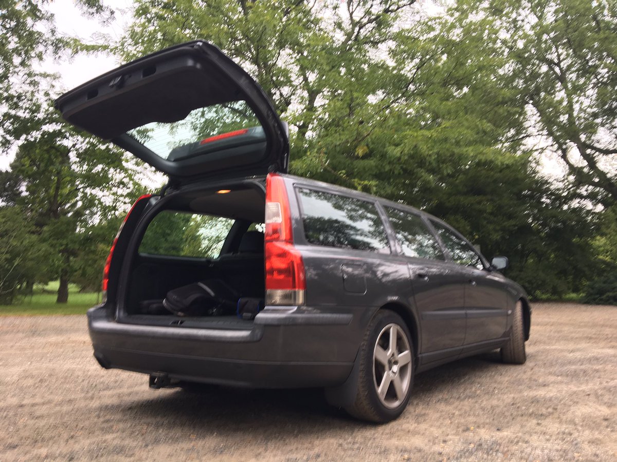 ShiftingLanes's tweet photo. When your project car is also your gear car. New Video out tomorrow!
#Volvo #ProjectVolvo #ProjectVolvoV70R #NoBoringCars https://t.co/9ODheUkfVo