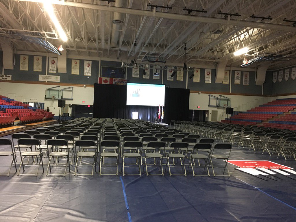 Tantalusrange's tweet photo. @CapilanoU @capuevents we r ready to welcome our new CapU students in the Sportsplex @9:30 AM #CUSP2017 #iluvcapu https://t.co/ZEj1ST8GLq