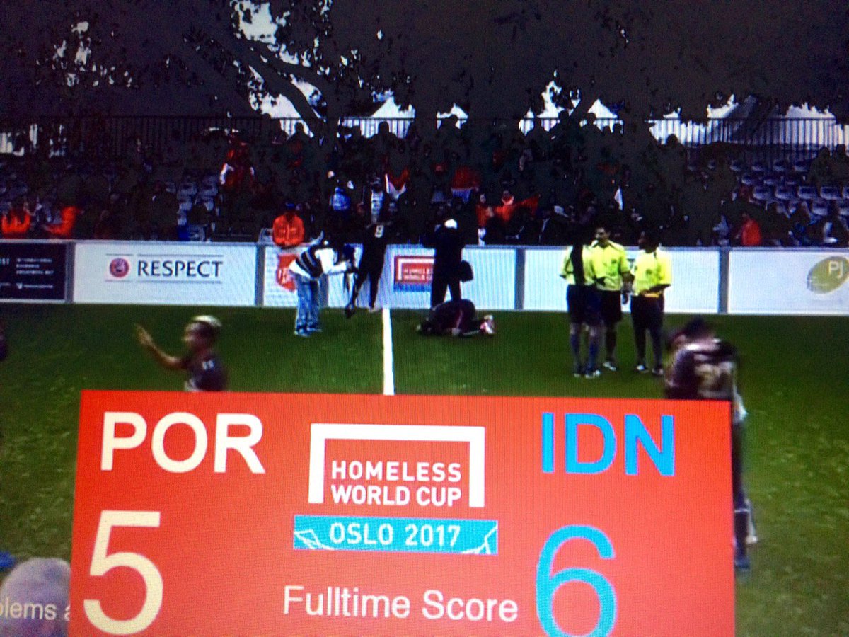 RumahCemara's tweet photo. Terimakasih Semesta🙏
IND🇲🇨 brhsil merebut peringkat 5 dunia HWC 2017 stlh menaklukkan Portugal 6-5.
Siapa Kita? INDONESIA.
INDONESIA JUARA! https://t.co/UIp3GSnkhV