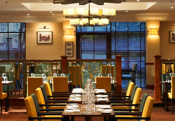 TrinityEventSol's tweet photo. Thank you @MarriottLpool for donating a Prosecco Afternoon Tea to our #TrinityTripleChallenge auction, keep your eyes peeled for Oct! - Alex https://t.co/dwjQGkFHv5