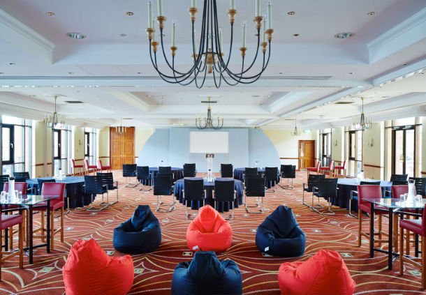 TrinityEventSol's tweet photo. Thank you @MarriottLpool for donating a Prosecco Afternoon Tea to our #TrinityTripleChallenge auction, keep your eyes peeled for Oct! - Alex https://t.co/dwjQGkFHv5