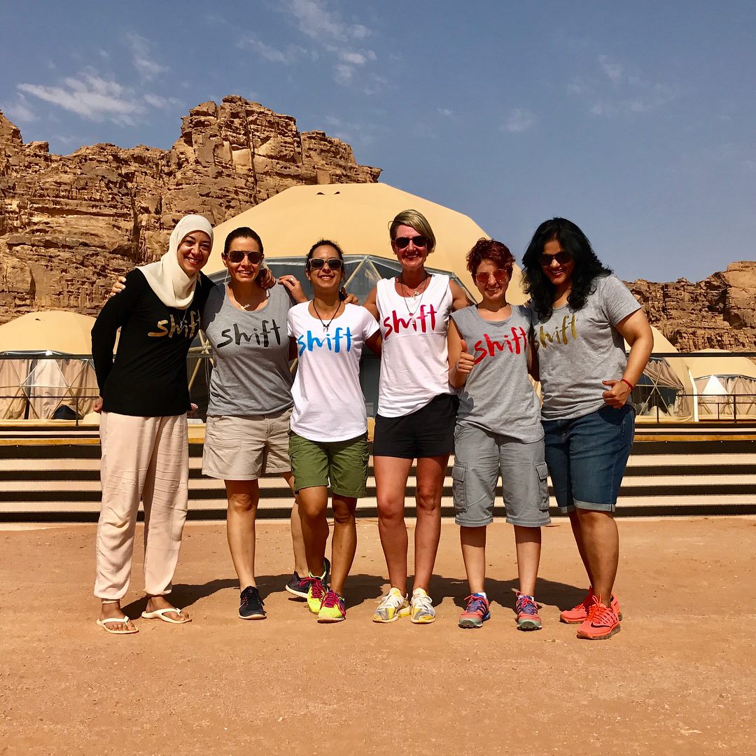Six #GSMP alumnae from four countries, across four classes, together showing support for <a href="/chessca7/">Fran McEwen</a>'s <a href="/Shift_NZ/">Shift</a> initiative! 🌍 #globalfamily