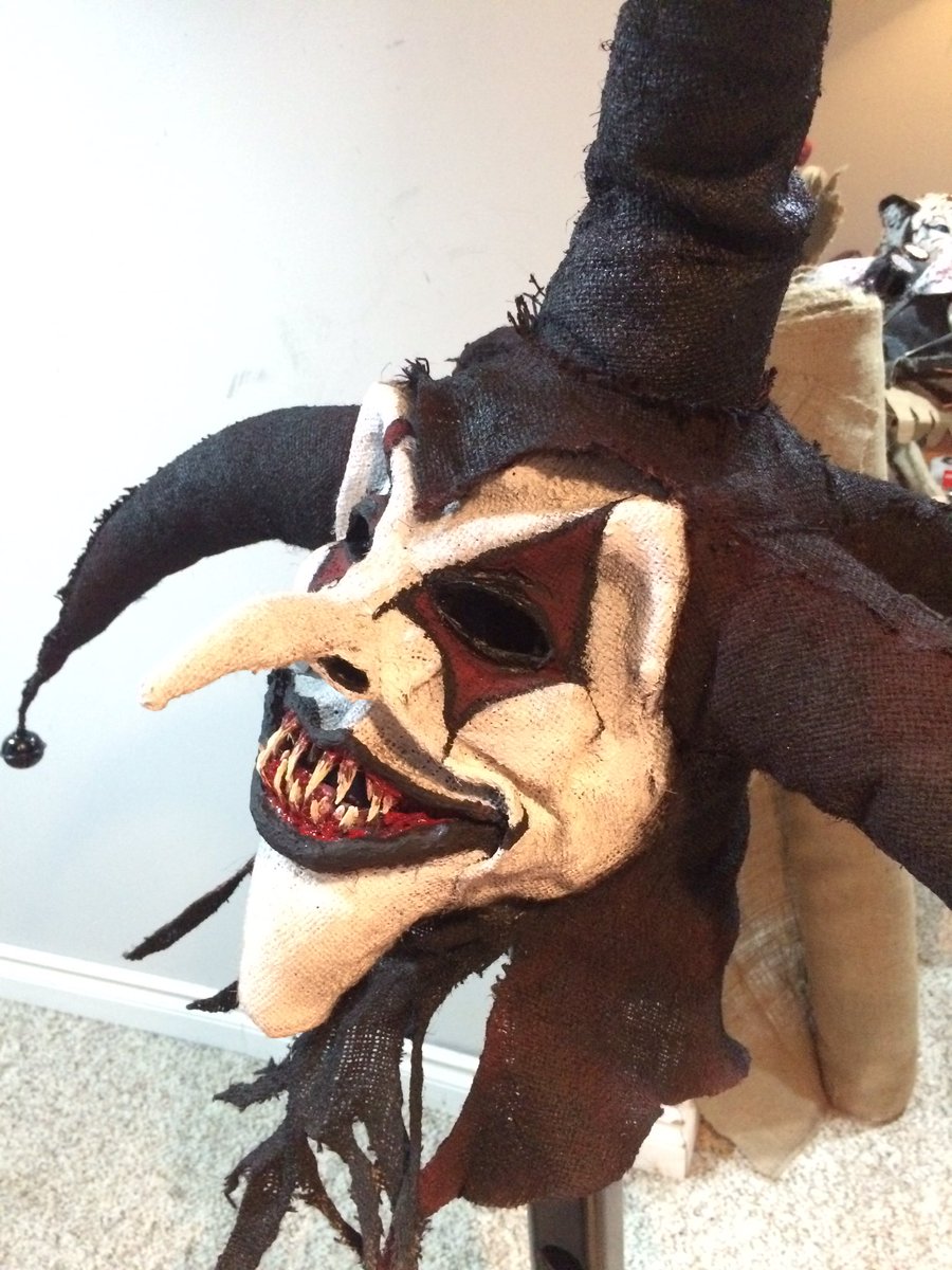 AaronNobess's tweet photo. Been busy this long weekend! #CryptSkin #masks #costumes #Werewolf #Jester #scarecrow #halloween2017 #HalloweenSeason #comiccon2017 #wpg https://t.co/EV98kFjcH6
