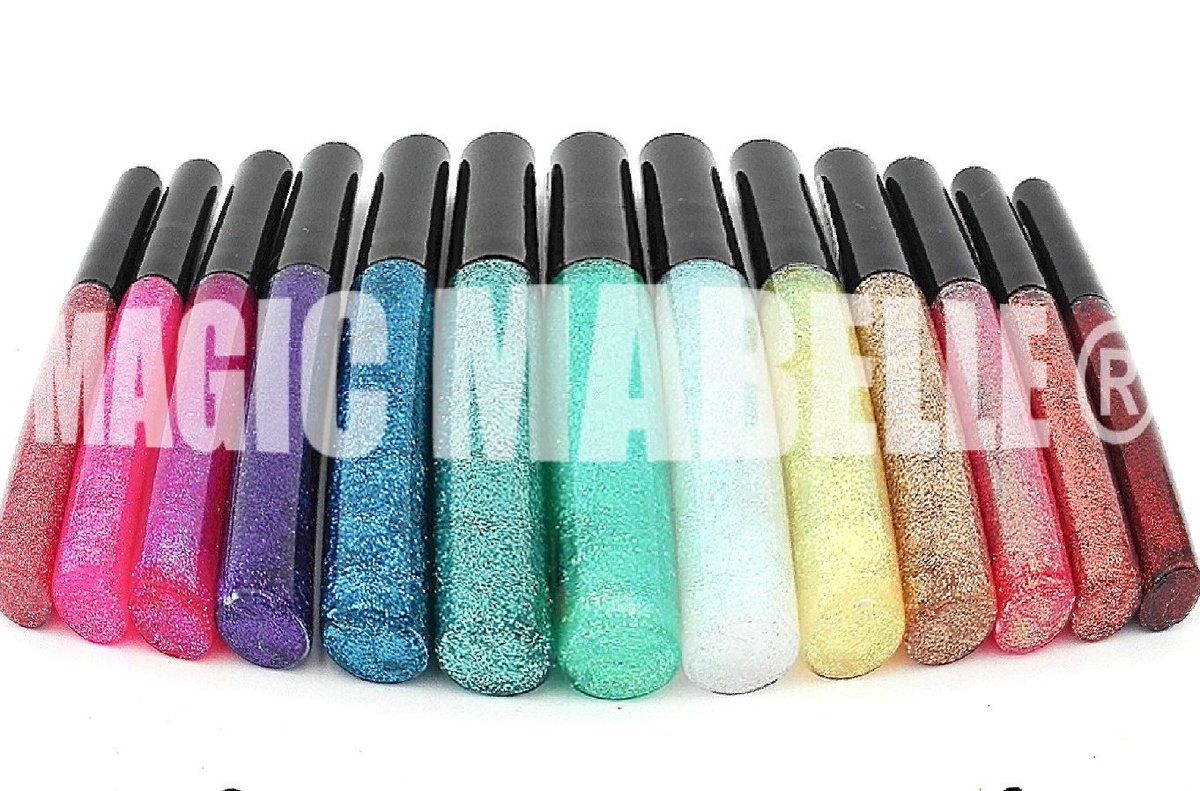 magicmabelle's tweet photo. #magicmabelle 
#chicamagic 
#cosmeticosmexicanos 
#delineadorglitter
#glitter
#supercolores
#unitedcolorsofmagicmabelle 
#unitedcolors https://t.co/FmeWFCBcT1