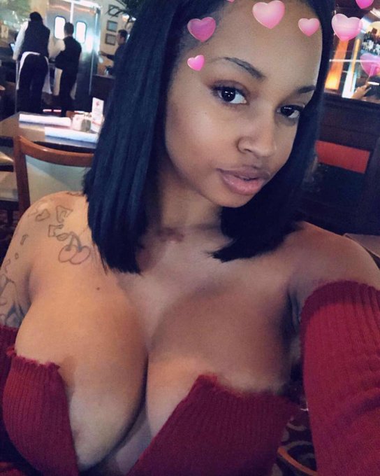 Morning 😘😘 #FAME https://t.co/iEDtNM1GLd<a href="/tag/fame"class="tags">#FAME</a>