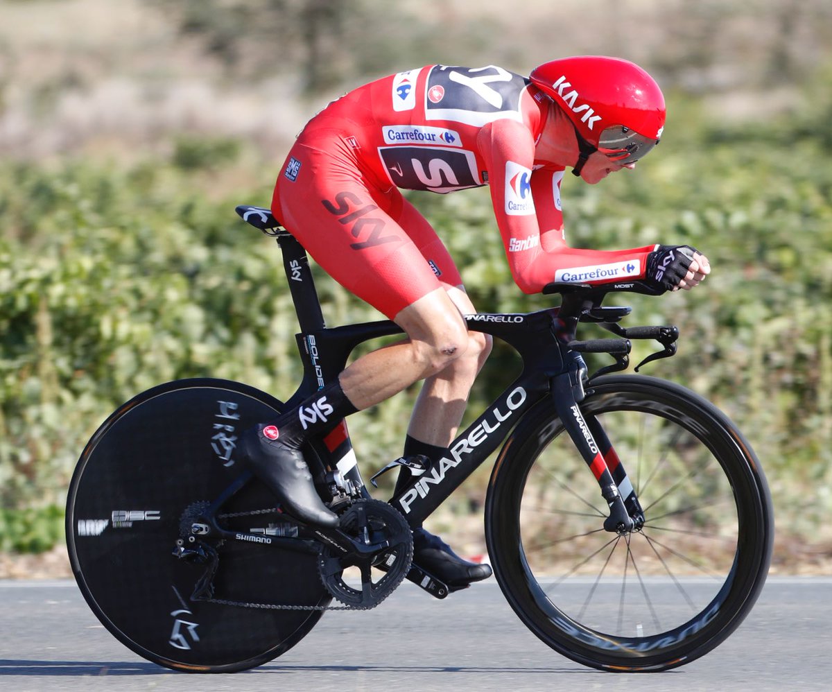 lavuelta's tweet image. ¿Quieres ganar el maillot de líder? LA ROJA 🔴
¿Want to win the leader's jersey? LA ROJA 🔴
👉 FOLLOW @lavuelta + RT 👈
📸 @PhotoGomezSport