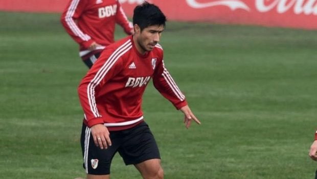 RiverTuittero's tweet photo. OTRA VEZ | Luciano Lollo sufrió una lesión y nuevamente tendrá que ser intervenido en el quirófano. https://t.co/u42rUtqPDf