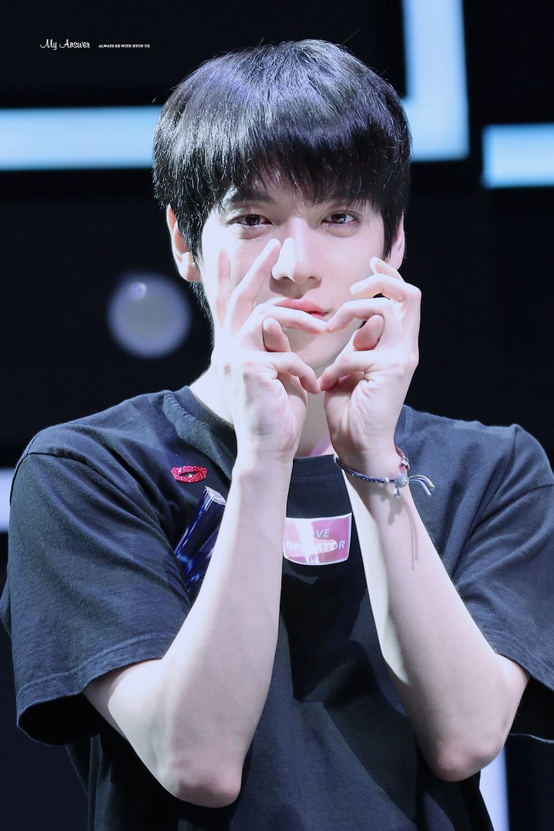 myanswer94's tweet photo. 170722 6pm
꼼지락

#한현욱 #현욱 #소년24 #BOYS24 https://t.co/OF0YYN5xHx