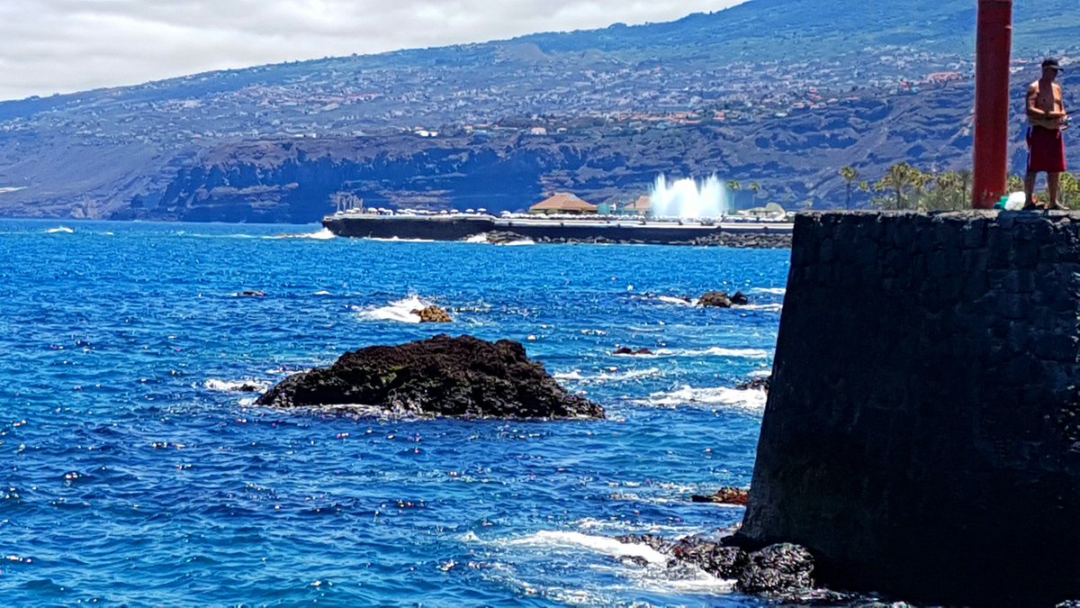 ViveelNorte's tweet photo. Vuelve el #Carnavalde Verano de #PuertodelaCruz, tienes preparado el disfraz!! @twitenerife @LoqueveoTfe @Tenerife_Ocio  @PtoCruzXperienc https://t.co/iUzytjfUSL